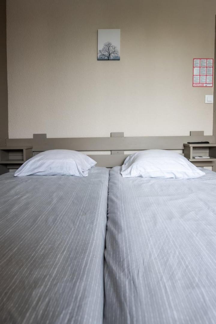 Chez Jostel - Chambre 5 Genay  ภายนอก รูปภาพ
