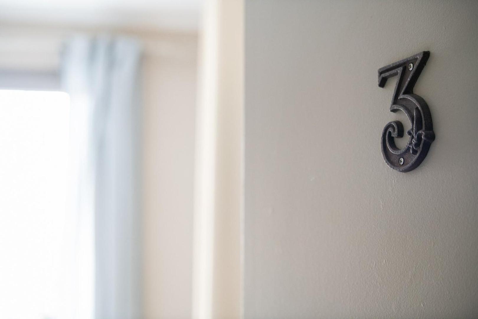 Chez Jostel - Chambre 5 Genay  ภายนอก รูปภาพ